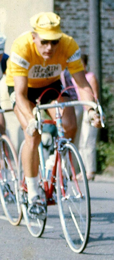 Cropped version of a photograph "Jan Janssen winner Tour de France 1969; picture made at the Adsteeg during the the Dutch Championship"

Comment: Dit is niet het NK. Het is een criterium waarin Janssen de gele trui draagt. Bron: wielerarchieven.be/forum Tekstman (talk) 19:45, 1 October 2008 (UTC)